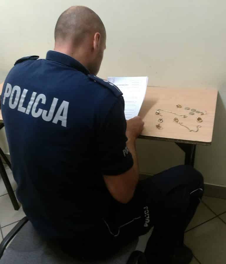 Listonosz pom&oacute;gł schwytać złodzieja