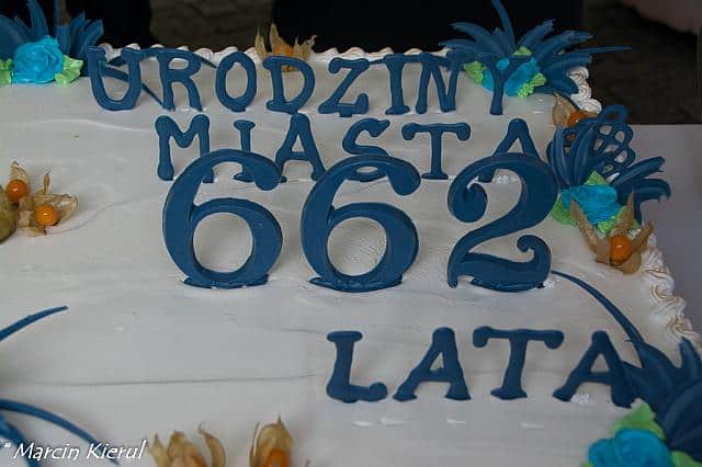 Tort na 662. urodziny Olsztyna