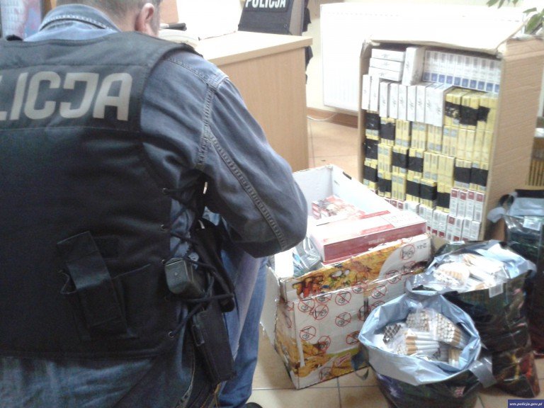 Rozbita grupa przemytników papierosów