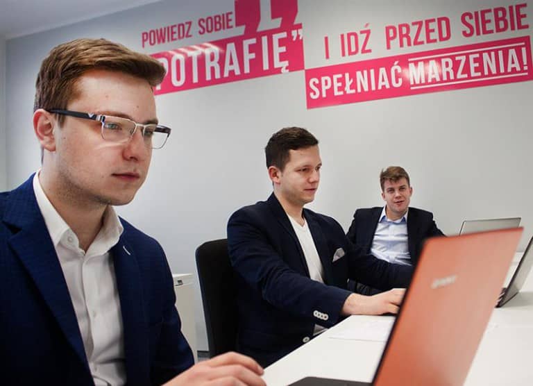 Czy w Olsztynie można znaleźć oferty pracy dla pokolenia Y?