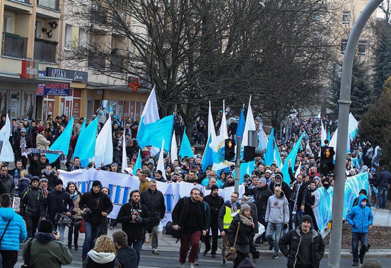 Kibice Stomilu manifestowali w Olsztynie