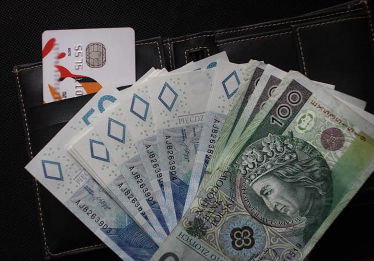 Okradła współlokatorkę