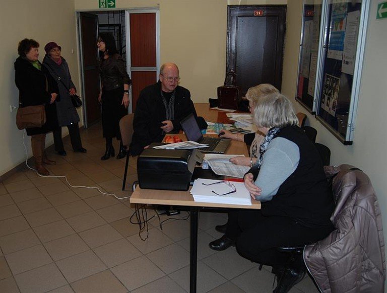 Seniorzy rozliczają senior&oacute;w