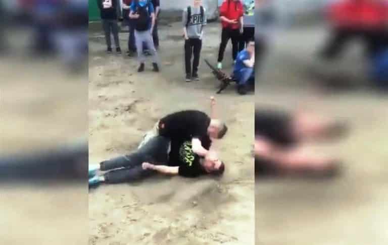 Bójka nastolatków. Skatowany dostał drgawek