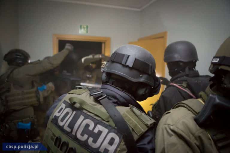 Pr&oacute;bowali wymusić milionowy haracz od przedsiębiorcy z Olsztyna