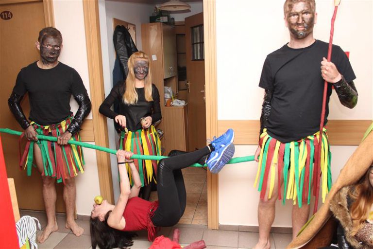 Wystr&oacute;j akademik&oacute;w 2016 &ndash; DS 10