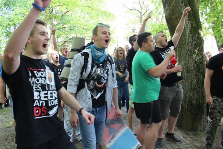 Wystr&oacute;j akademik&oacute;w 2016 &ndash; DS 4