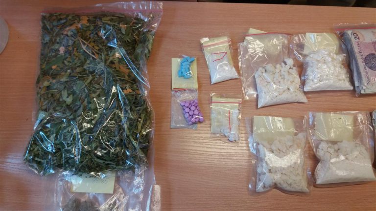 21-letni diler narkotykowy zatrzymany na Zatorzu