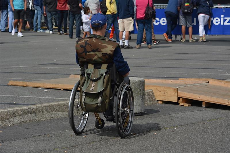 Ukradł wózek inwalidzki, bo nie miał czym wrócić do domu
