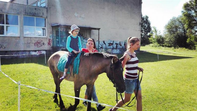 Letnia hipoterapia w ZPE