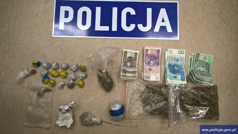 Marihuana, haszysz i amfetamina w mieszkaniu 62-latka na olsztyńskiej star&oacute;wce