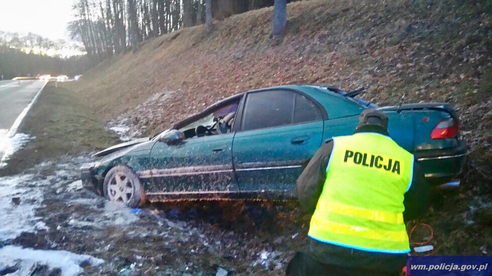 Jazdę zakończył w rowie