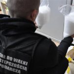 Olsztyńscy policjanci zatrzymali szajkę, która wyłudziła towar wart ponad 2 mln złotych