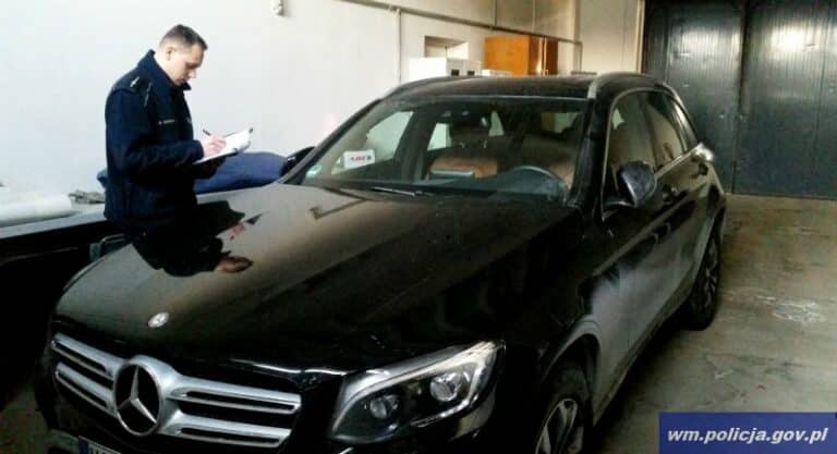 Włamał się do domu, ukradł mercedesa i przyjechał nim do Polski