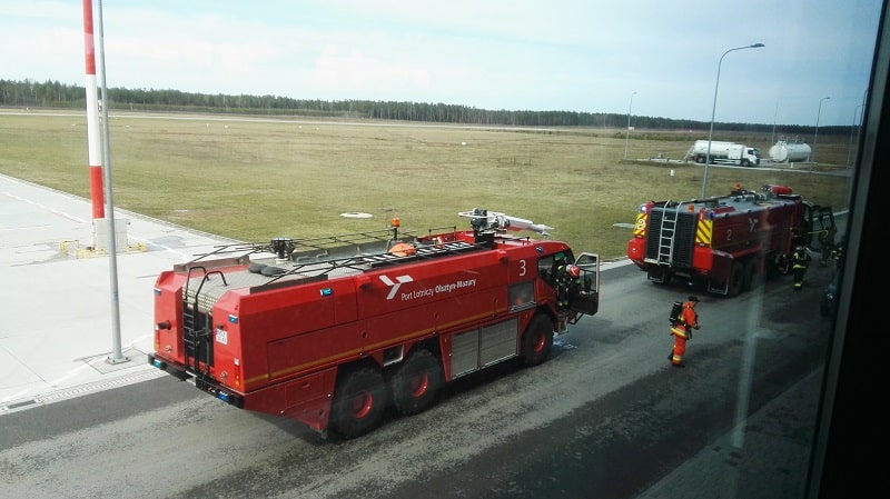 Pożar na lotnisku w Szymanach