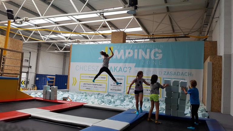 JUMPING ZONE – najfajniejszy Park Trampolin w Olsztynie