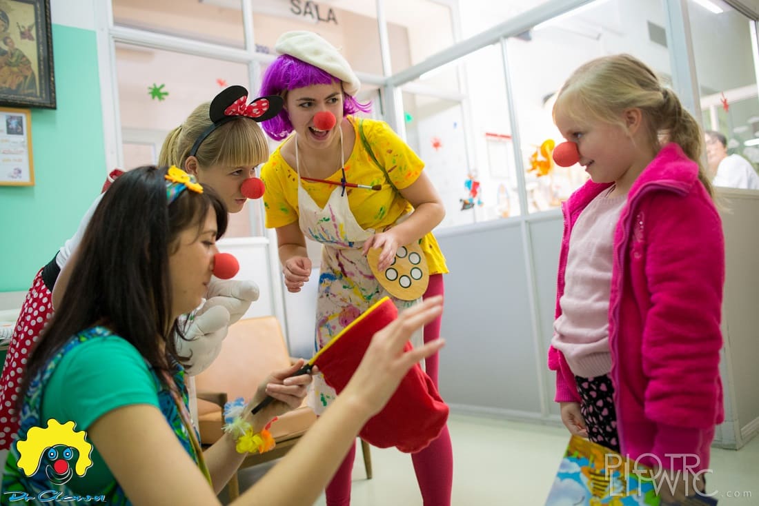 Światowy Dzień Uśmiechu. „Uśmiechnij się, podaj dalej”