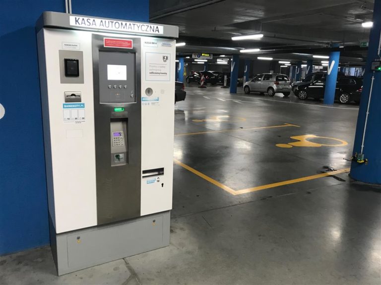 Galeria Warmińska: Za parking możesz już płacić kartą płatniczą