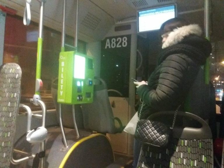 Nieuprzejmy kierowca, awaria biletomatu. Temat wraca jak bumerang