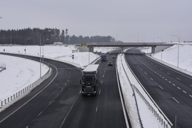 Pierwsze samochody na nowym odcinku obwodnicy Olsztyna