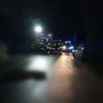 Przejechał leżącego na drodze mężczyznę. Pieszy zginał na miejscu [FOTO]