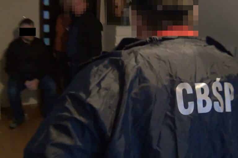 Rozbito zorganizowana grupę przestępczą. Wynik śledztwa prowadzonego przez CBŚP w Olsztynie [FOTO][WIDEO]