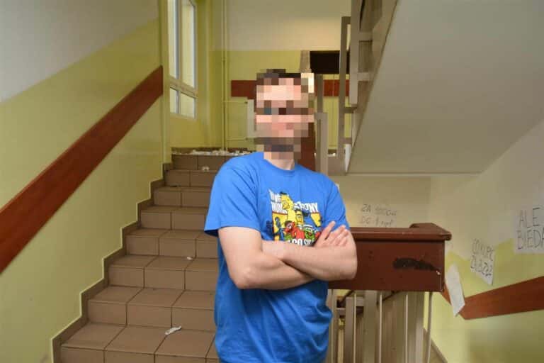 Rozr&oacute;ba w kortowskim akademiku. Interweniowała policja