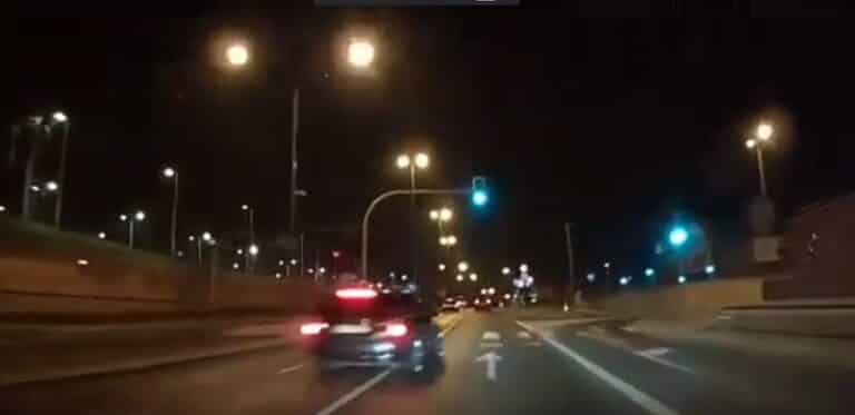 Taki kierowca powinien stracić prawko? &bdquo;Rajd&rdquo; BMW po ul. Artyleryjskiej [WIDEO]