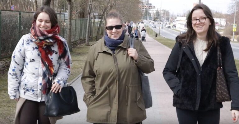 Studentki UWM Olsztyn chcą nagrać płytę z bajkami dla chorych dzieci [WIDEO]