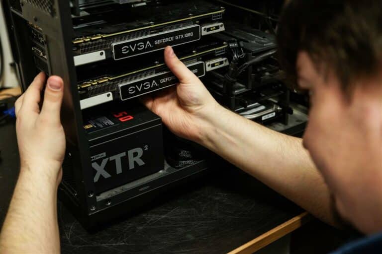 Wysokiej jakości sprzęt poleasingowy w Olsztynie. Komputery, laptopy i monitory z gwarancją!