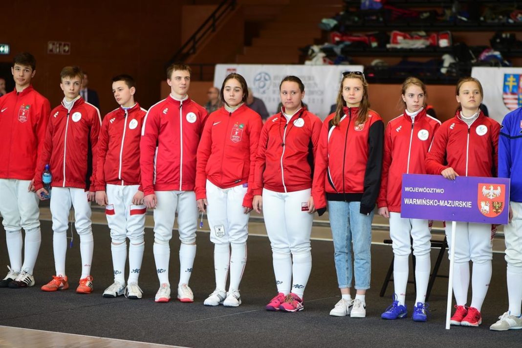 Olsztyńscy szabliści rywalizowali w XXV Ogólnopolskiej Olimpiadzie Młodzieży w Krakowie