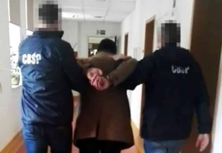 Policjanci CBŚP rozbili grupę, kt&oacute;ra wyłudzała pieniądze z kont majętnych ludzi