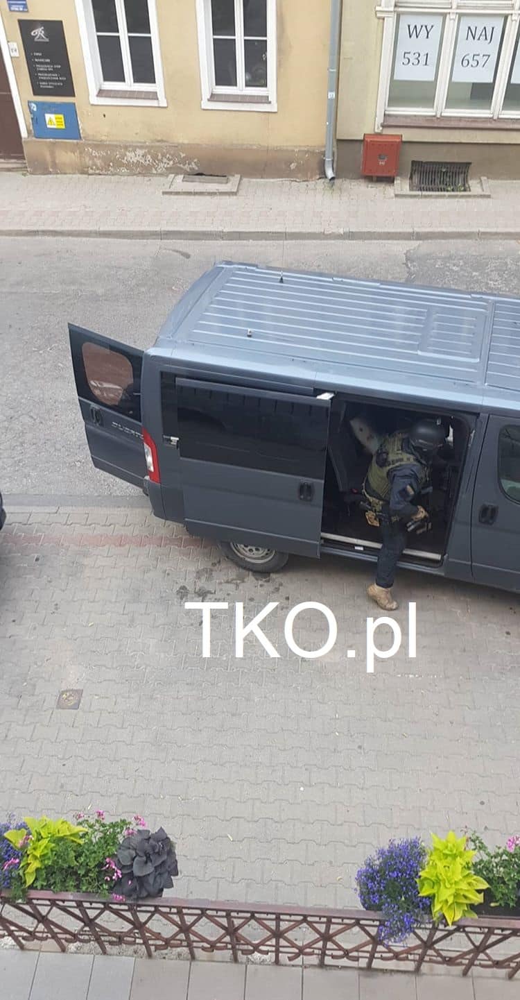 Mamed K. zatrzymany przez antyterroryst&oacute;w. Chodzi o kradzione samochody? [WIDEO]