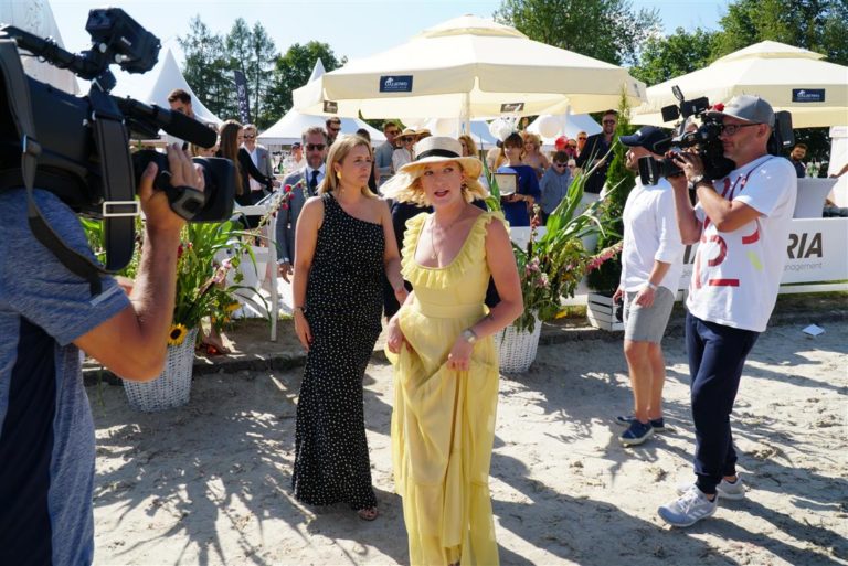 Tak się bawią wyższe sfery na Mazurach. Gałkowo Masters z udziałem gwiazd [FOTO][WIDEO]