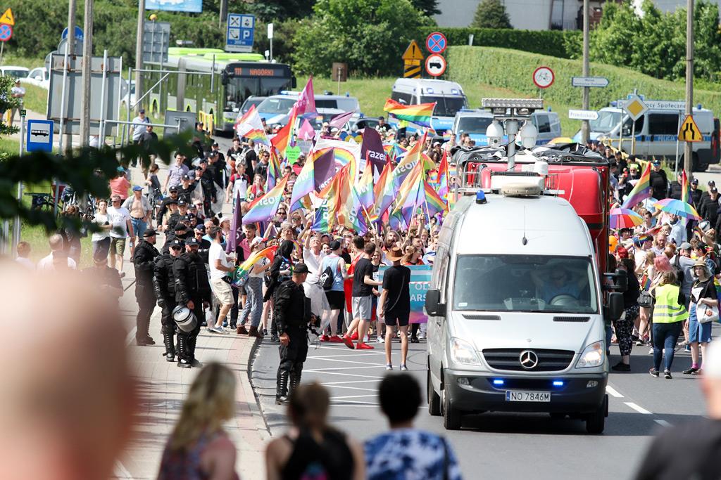 Pierwszy w historii Olsztyna Marsz Równości. Zdjęcia z parady [FOTO]