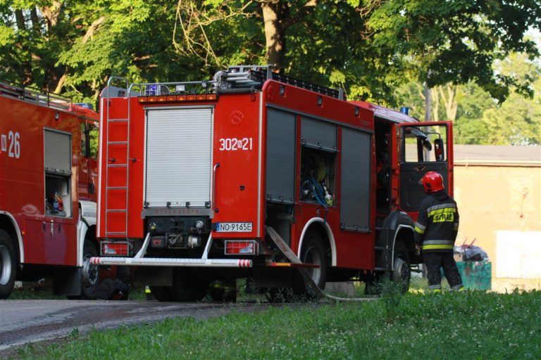 Pożar magazynu na ul. Gietkowskiej [FOTO]
