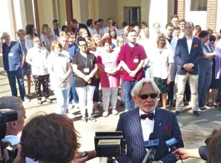 Profesor Wojciech Maksymowicz rezygnuje!