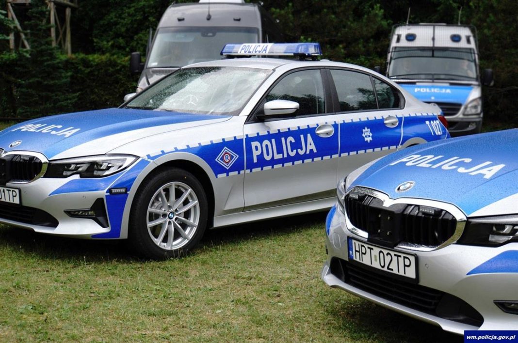 Na bogato! Olsztyńska policja ma nowe radiowozy BMW serii 3
