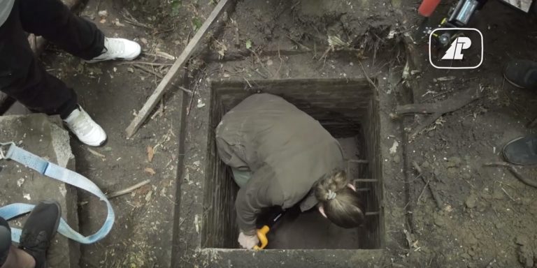 Co się  dokładnie działo podczas otwierania ukrytego włazu w Mamerkach? Zobaczcie nagranie [WIDEO]