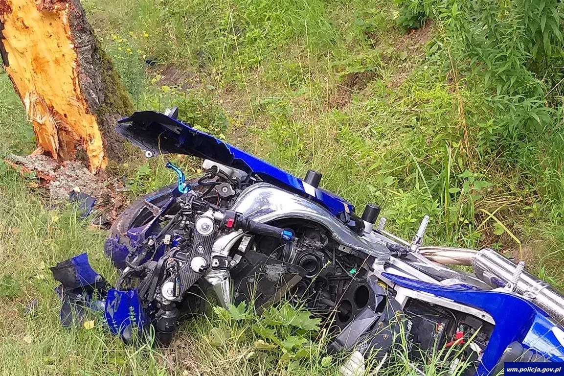 Motocyklista zginął po zderzeniu z sarną [FOTO]