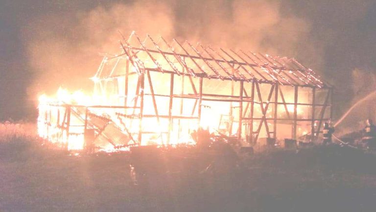 Mieszkańcy wsi pod Olsztynem wyznaczyli nagrodę 5000 zł za wskazanie podpalacza