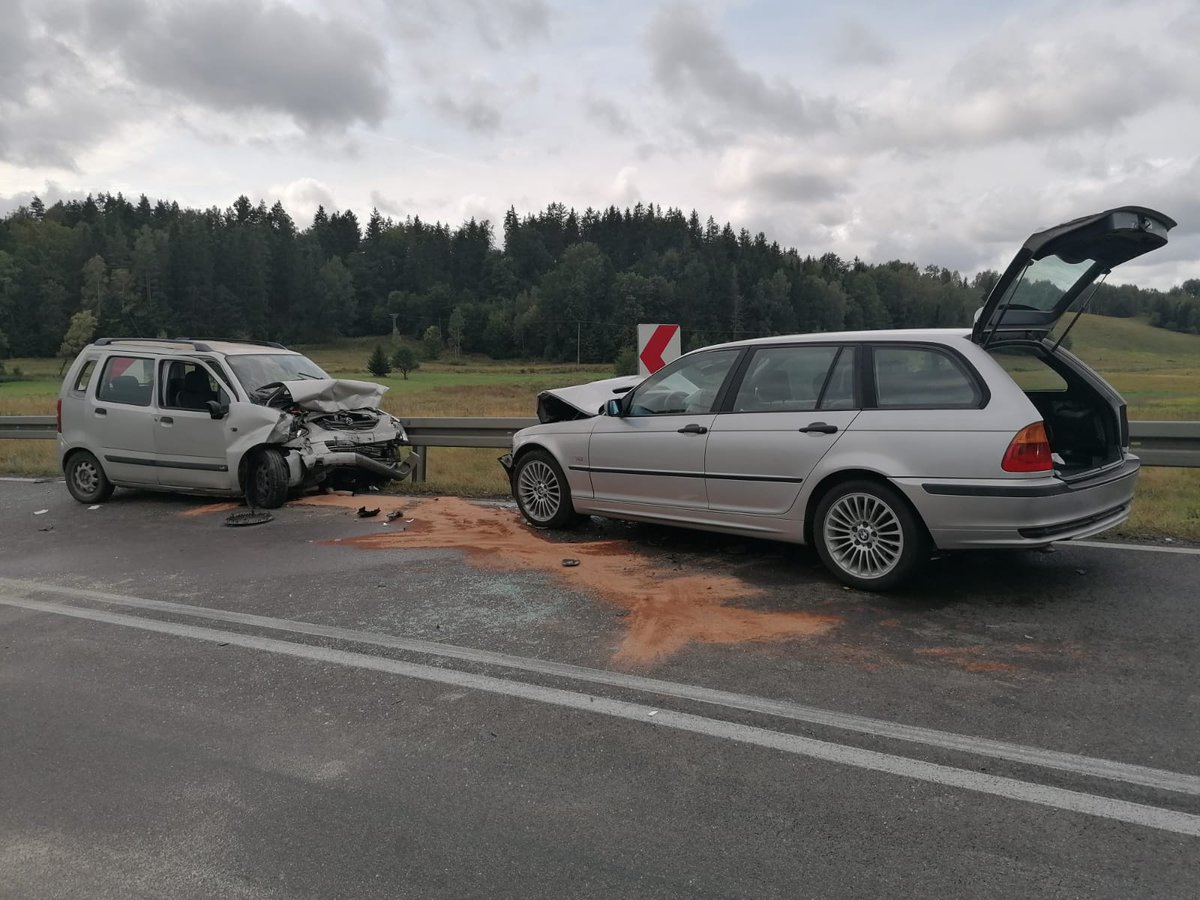 Uwaga kierowcy! Wypadek pod Olsztynem. Możliwe utrudnienia [FOTO]