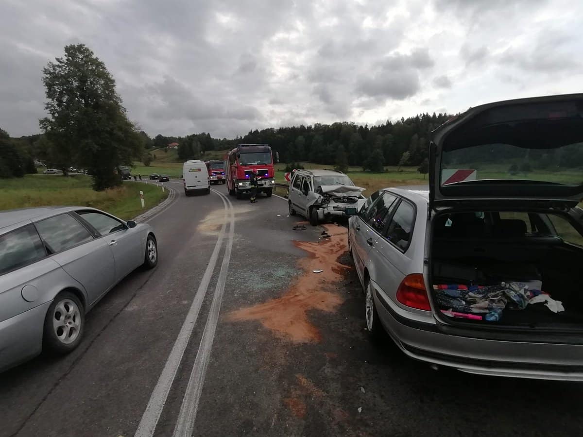 Uwaga kierowcy! Wypadek pod Olsztynem. Możliwe utrudnienia [FOTO]