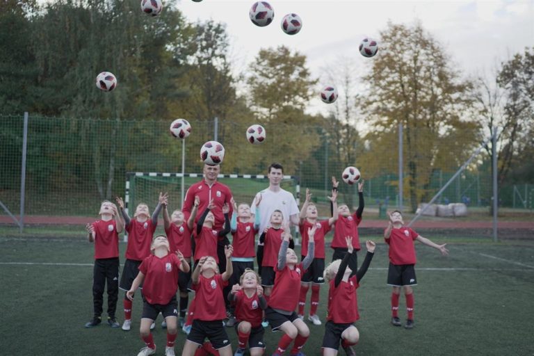 Młodzi piłkarze z Olsztyna walczą o sprzęt sportowy o wartości 15 tysięcy złotych