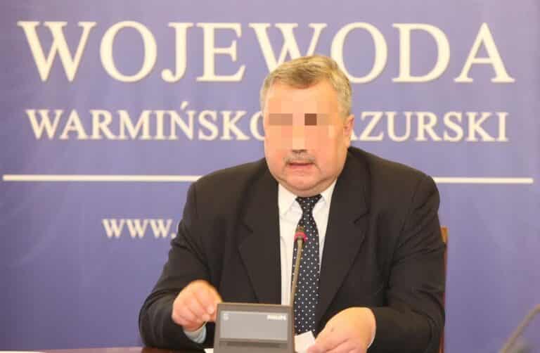 Były wojewoda Marian P. po pijaku uderzył autem w drzewo