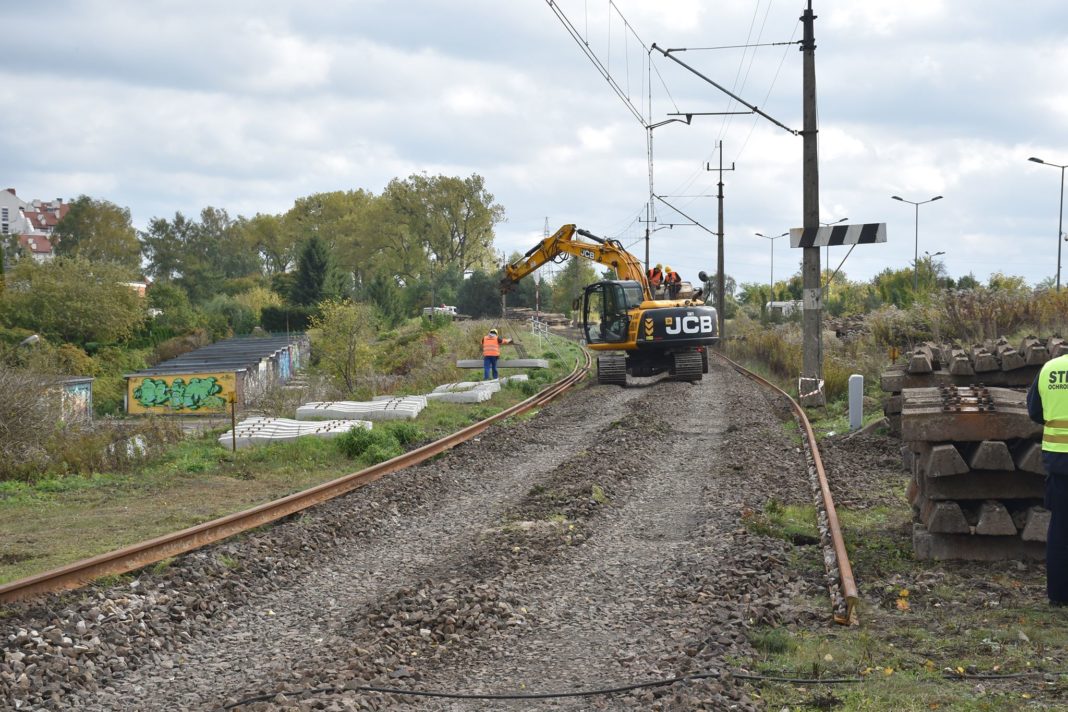 W podr&oacute;ż pociągiem z nowych przystank&oacute;w w Olsztynie