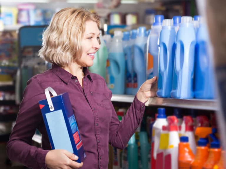 Jak założyć sklep z chemią gospodarczą?