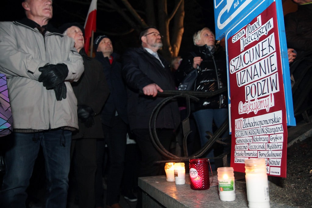 Kolejny protest w obronie sądów w Olsztynie. Frekwencja była niewielka