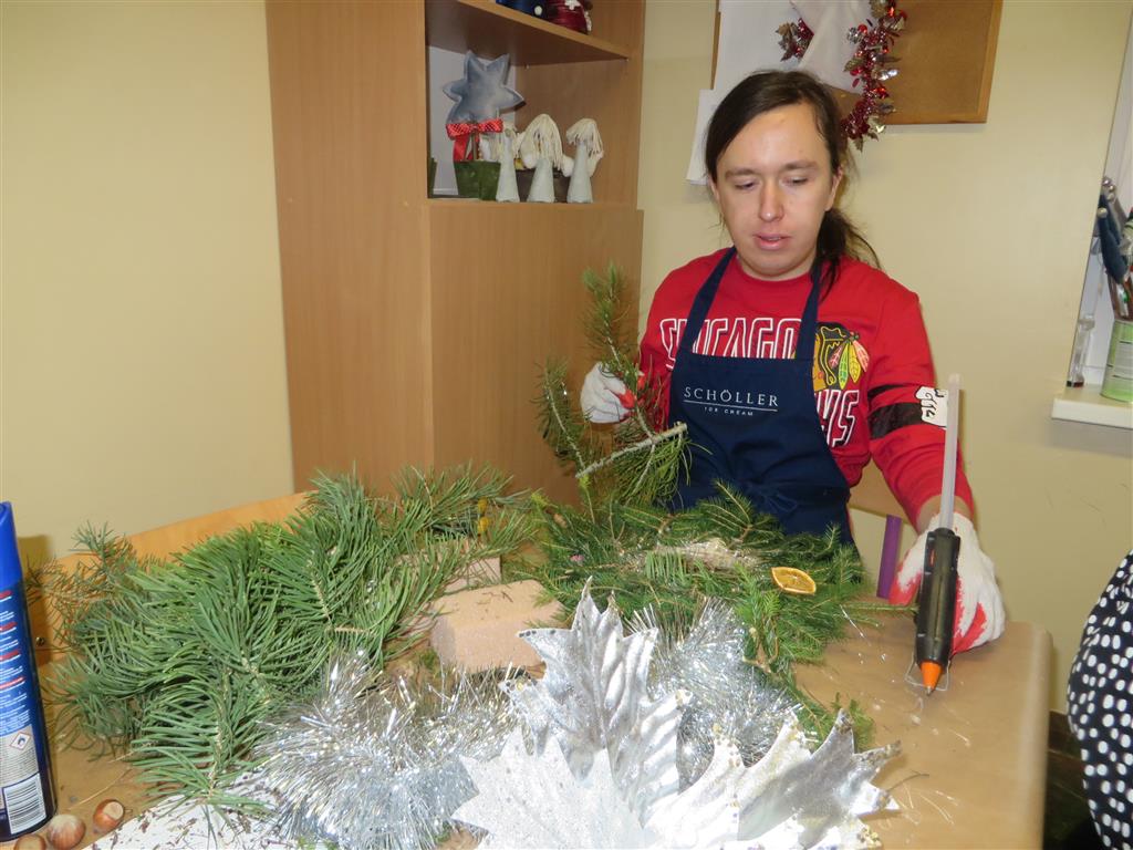 W Zespole Plac&oacute;wek Edukacyjnych odbył się I Wojew&oacute;dzki Konkurs Rękodzielniczy