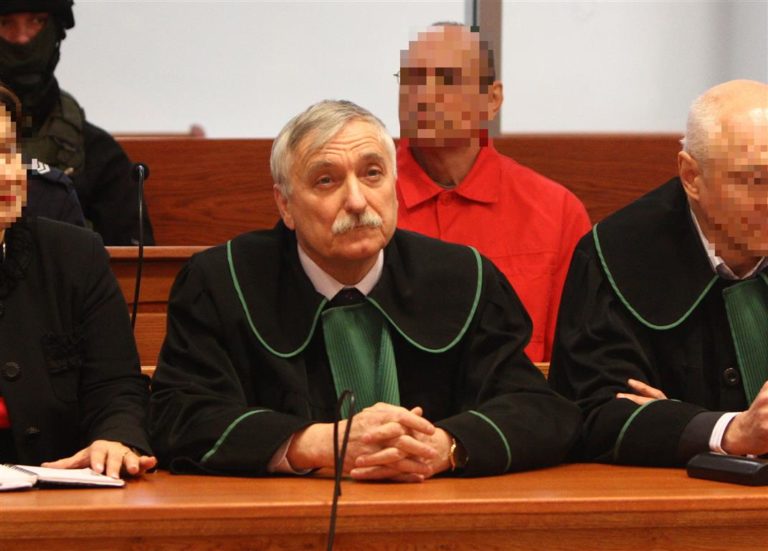 Emerytowany adwokat z Olsztyna złożył w prokuraturze doniesienie ws. Nawackiego